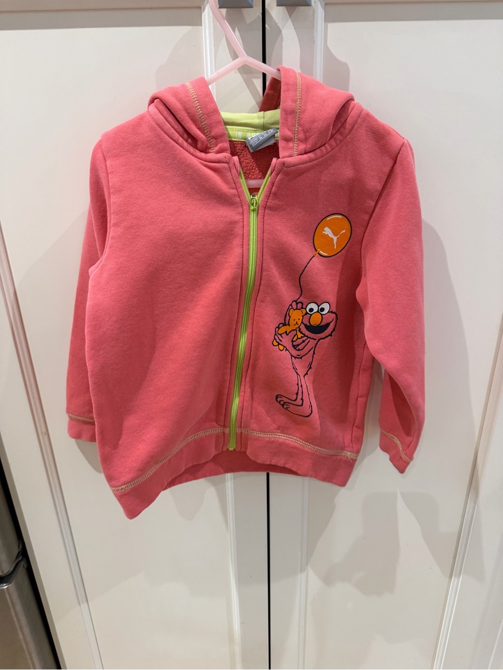 Puma Girls 2-3t Coral Pink Hoodie with Elmo and Balloon